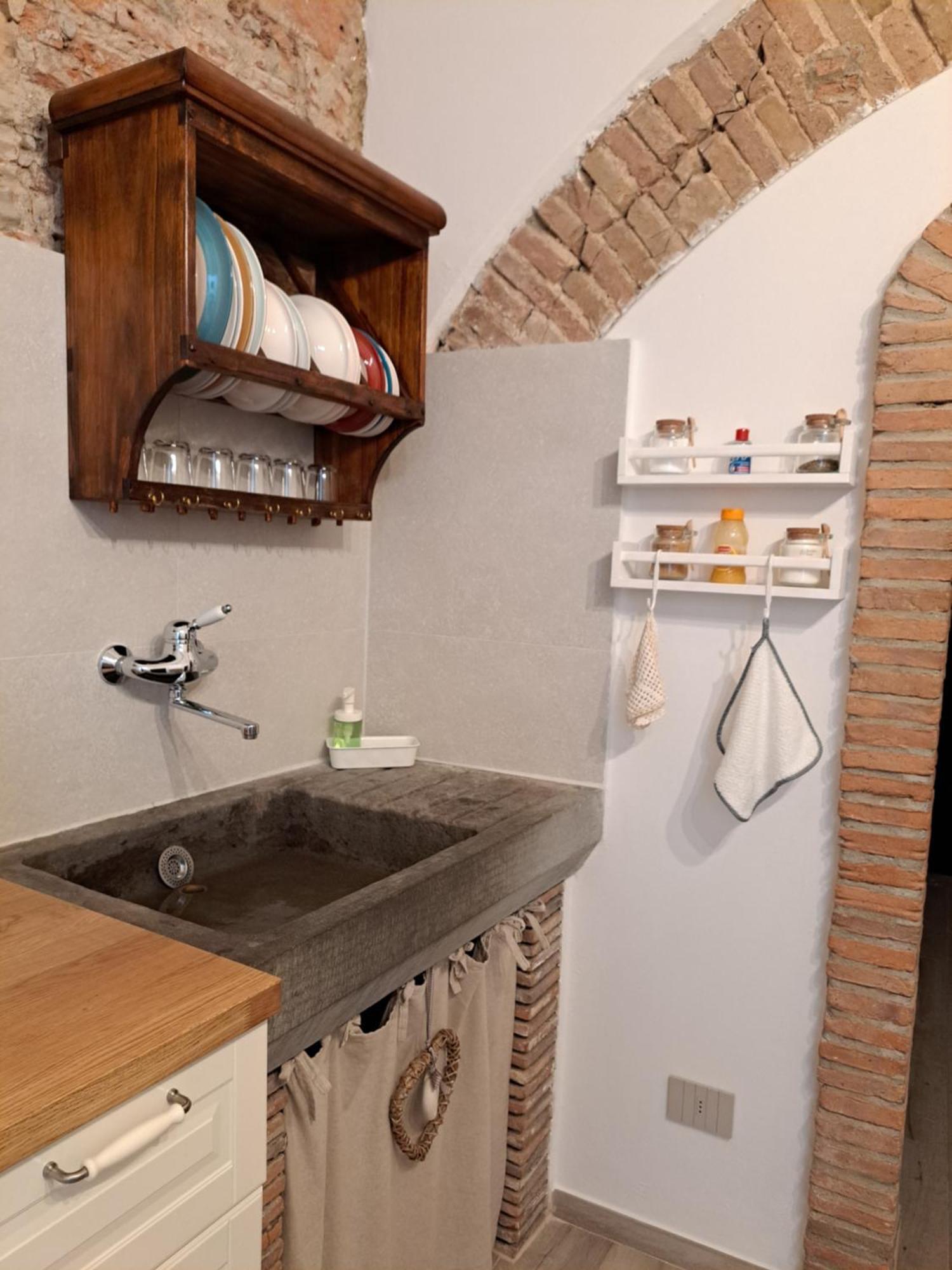 Casina Di Alice Apartment Vinci Exterior photo